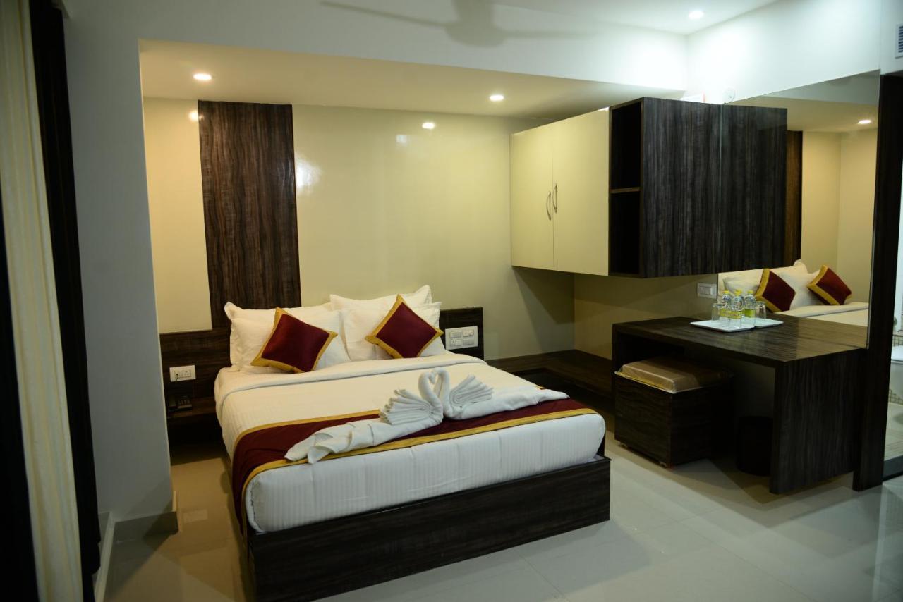 חסן Miles Inn Hotel מראה חיצוני תמונה