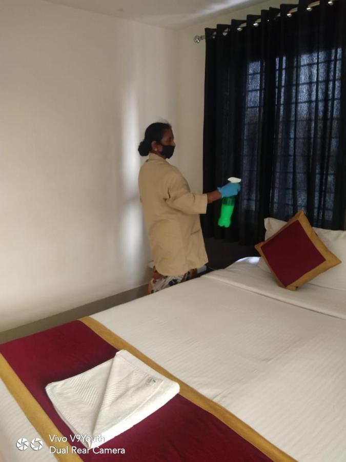 חסן Miles Inn Hotel מראה חיצוני תמונה